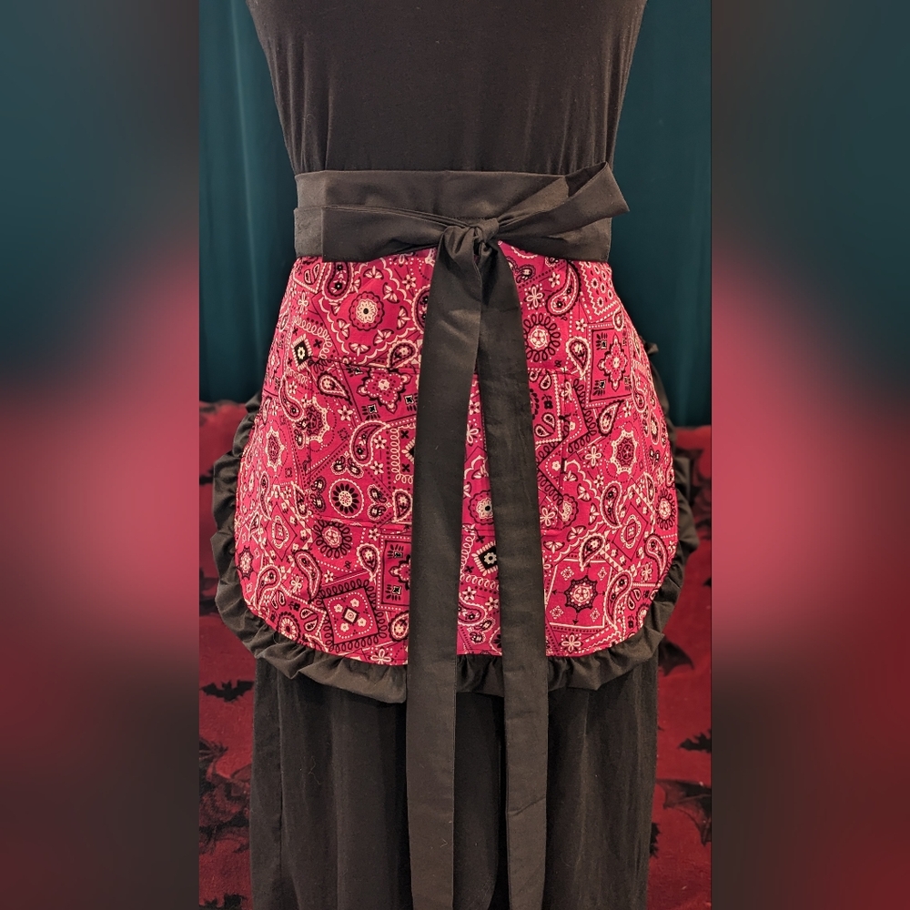 Retro Mini Half Apron - Pink Bandana
